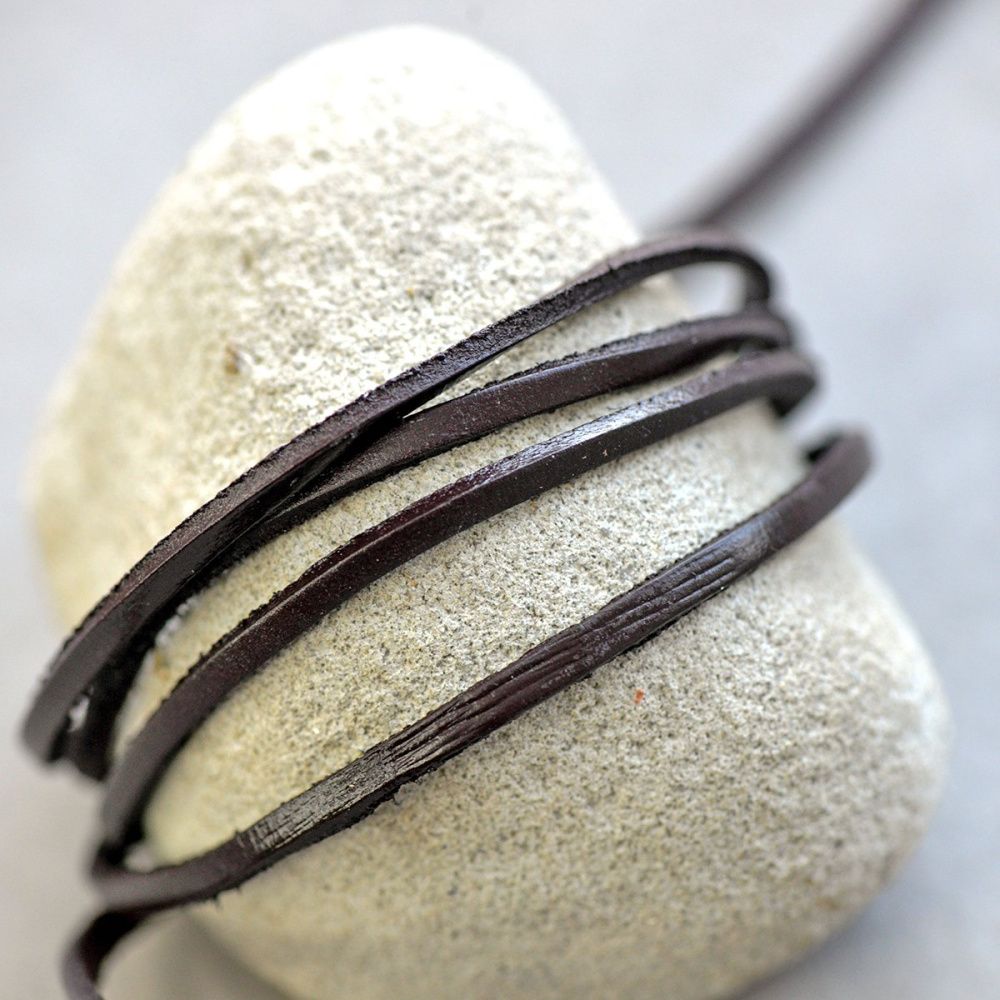 шнур кожаный, плоский, цвет кофе, 3х2 мм