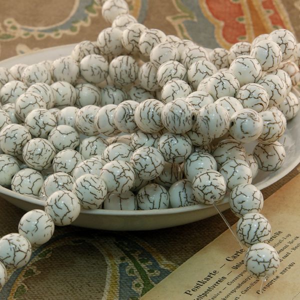 бусина говлит (хаулит), цвет белый, 12 мм (стренд 8 шт.)