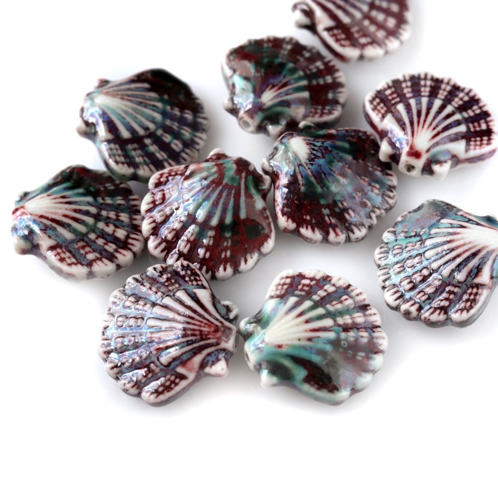 бусина, керамика "лавровый гребешок", бордовый/голубой, 25-27x27-29.5x10.5-12 мм