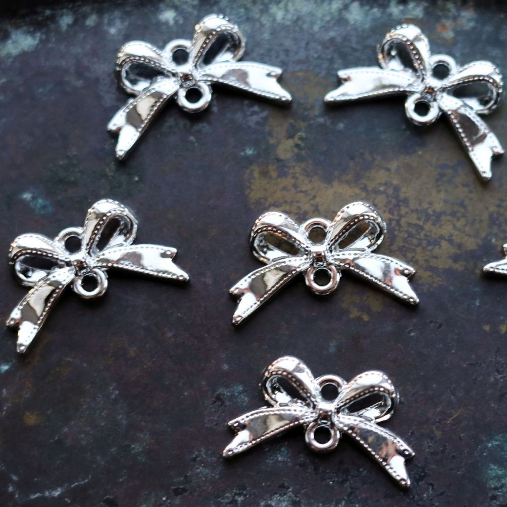 коннектор "бант", цвет платина, 20х12х3.5 мм