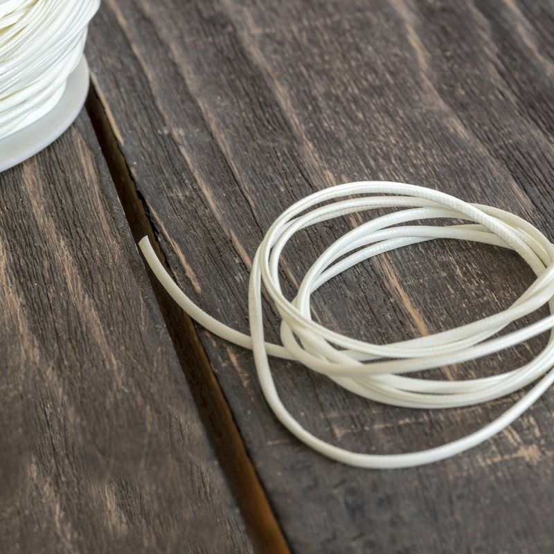 шнур, имитация кожи, плоский, цвет белый, 1х1 мм