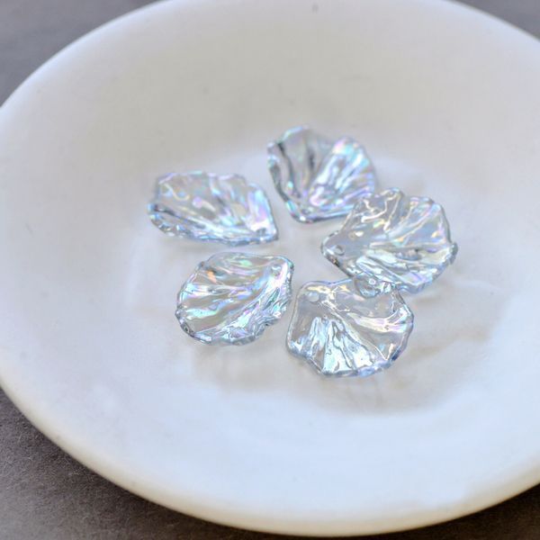 подвеска акриловая "лепесток", цвет серый ав, 19x17x4-5 мм