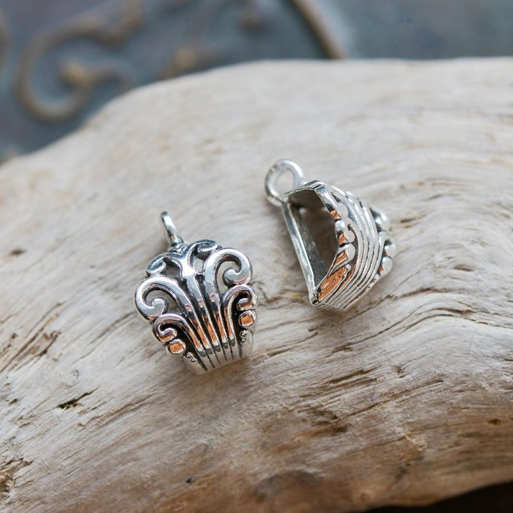 бейл "акант", цвет античное серебро, 17x10x10 мм