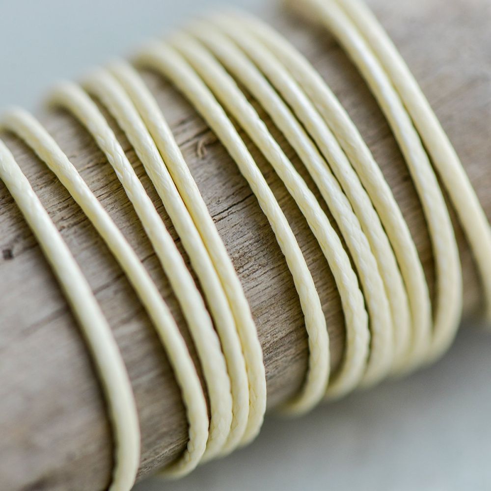 шнур вощеный, цвет бежевый, 0.5-0.8 мм