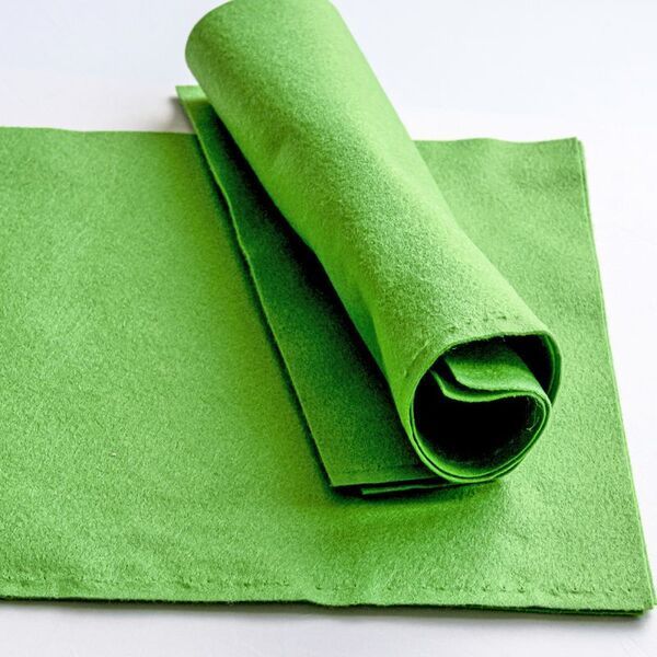 фетр rn-21 желто-зеленый темный, 1 мм, погонный метр шир. 1.1 м