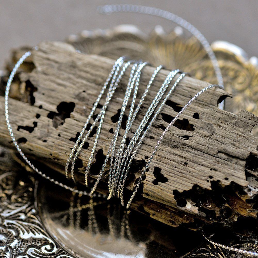 шнур металлик, цвет серебро, 0.6 мм, 8 м