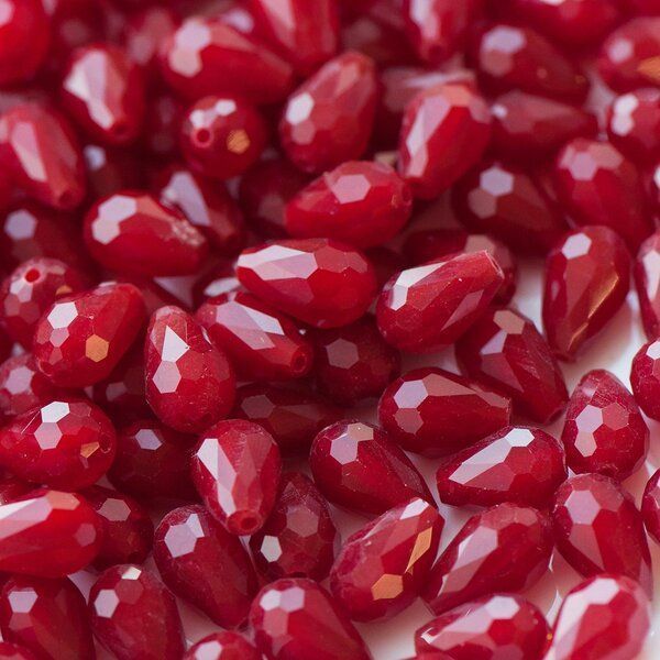 бусина, имитация нефрита, граненая, стекло капля, цвет красный, 11х8 мм