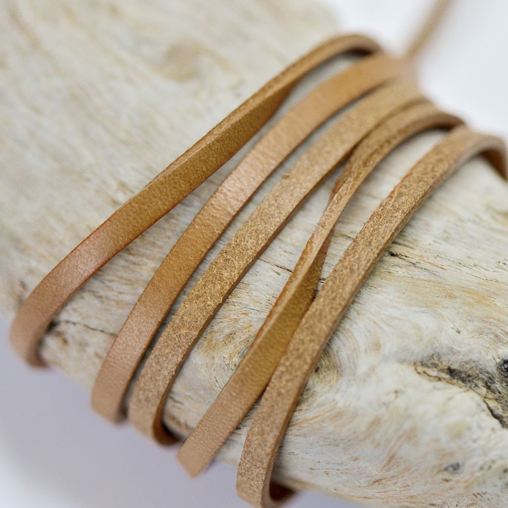 шнур кожаный, плоский, цвет бежевый, 3х2 мм