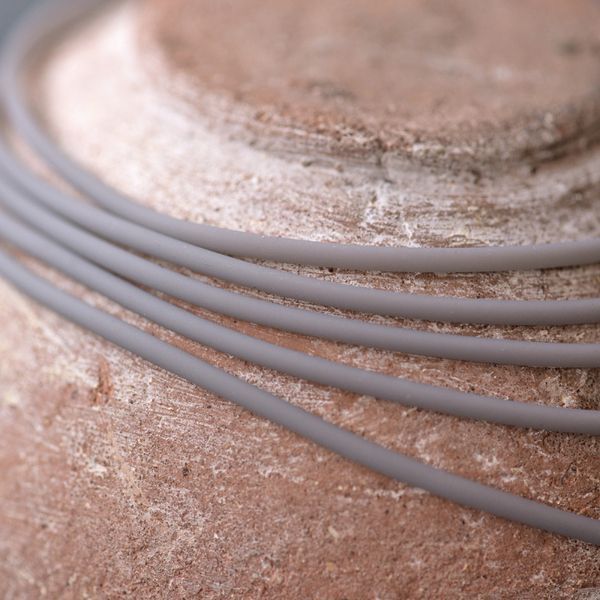 шнур резиновый, с отверстием, цвет серый, 2 мм