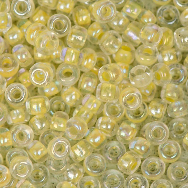 бисер "радуга", цвет бледно-желтый (вн.окрашен) ав, 12/0 (уп 7 г)