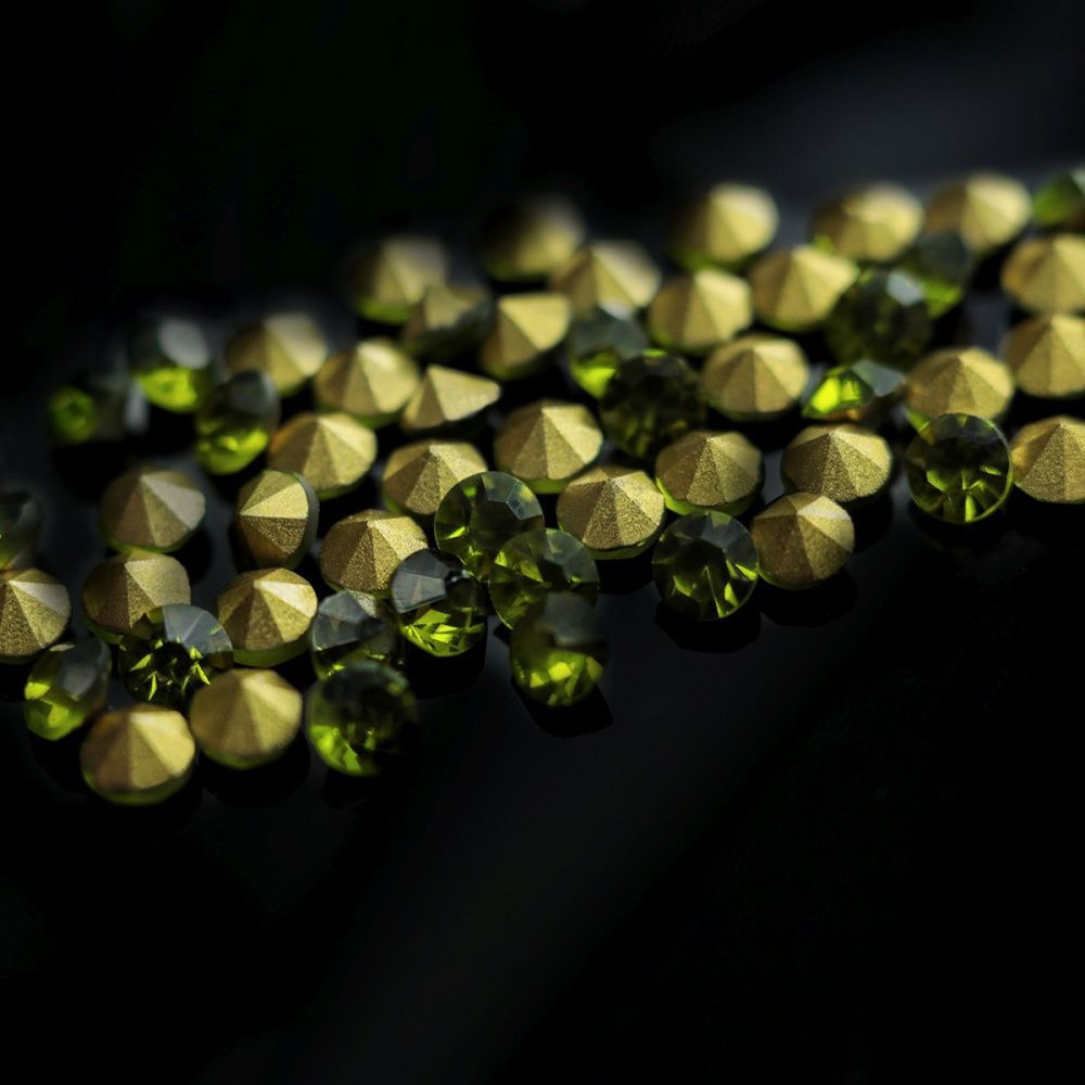 стразы горный хрусталь, цвет оливковый, 3.6 мм (уп 10 шт)