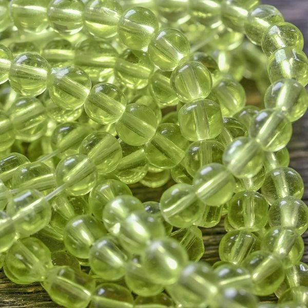 бусина, стекло 4, цвет желто-зеленый, 4 мм (уп 50+/-5 шт)