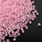 Бисер "Радуга", цилиндр, цвет розовый (вн.окрашен), 1.5-2x1-2 мм (уп 7 г)