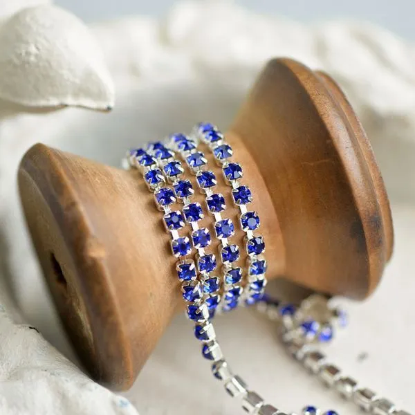цепочка "стар", со стразами sapphire, цвет серебро, 3 мм, стразовая лента