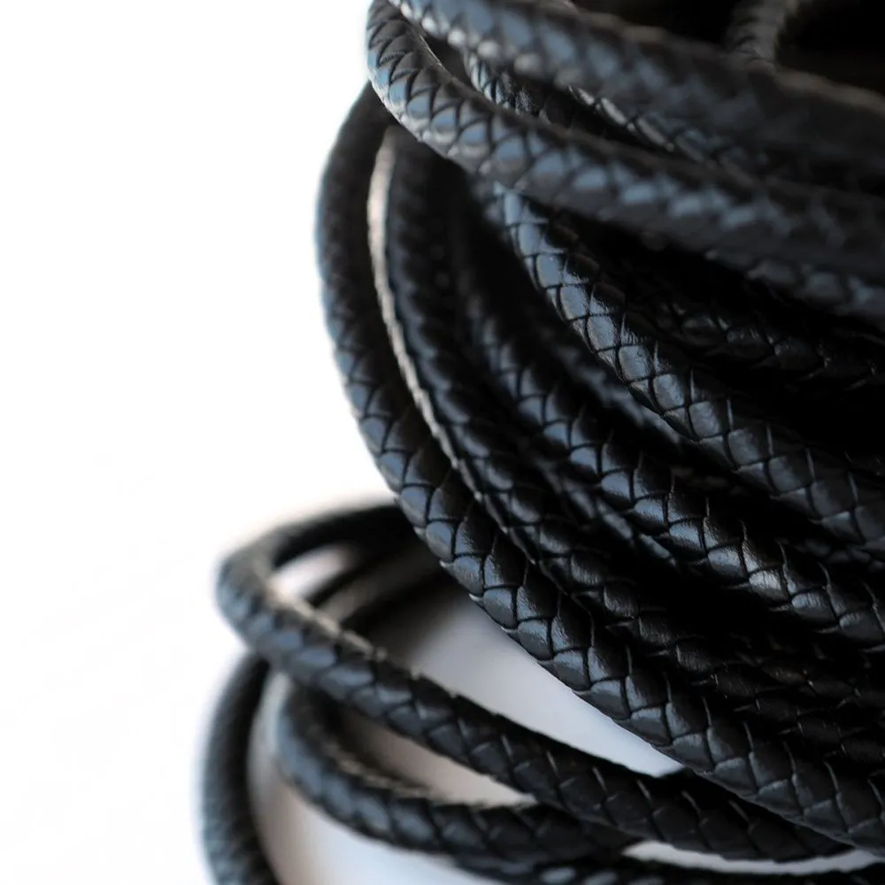 шнур кожаный круглый, плетеный, цвет черный, диаметр 6 мм