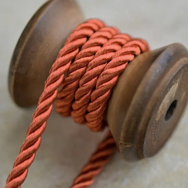 шнур витой из нейлона, цвет приглушенный рыжий, 5 мм