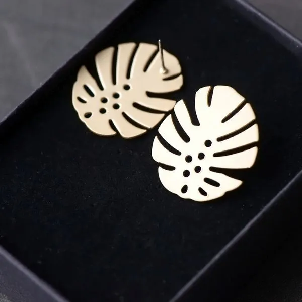 пуссеты "лист монстеры", цвет матовое золото, 28x25 мм