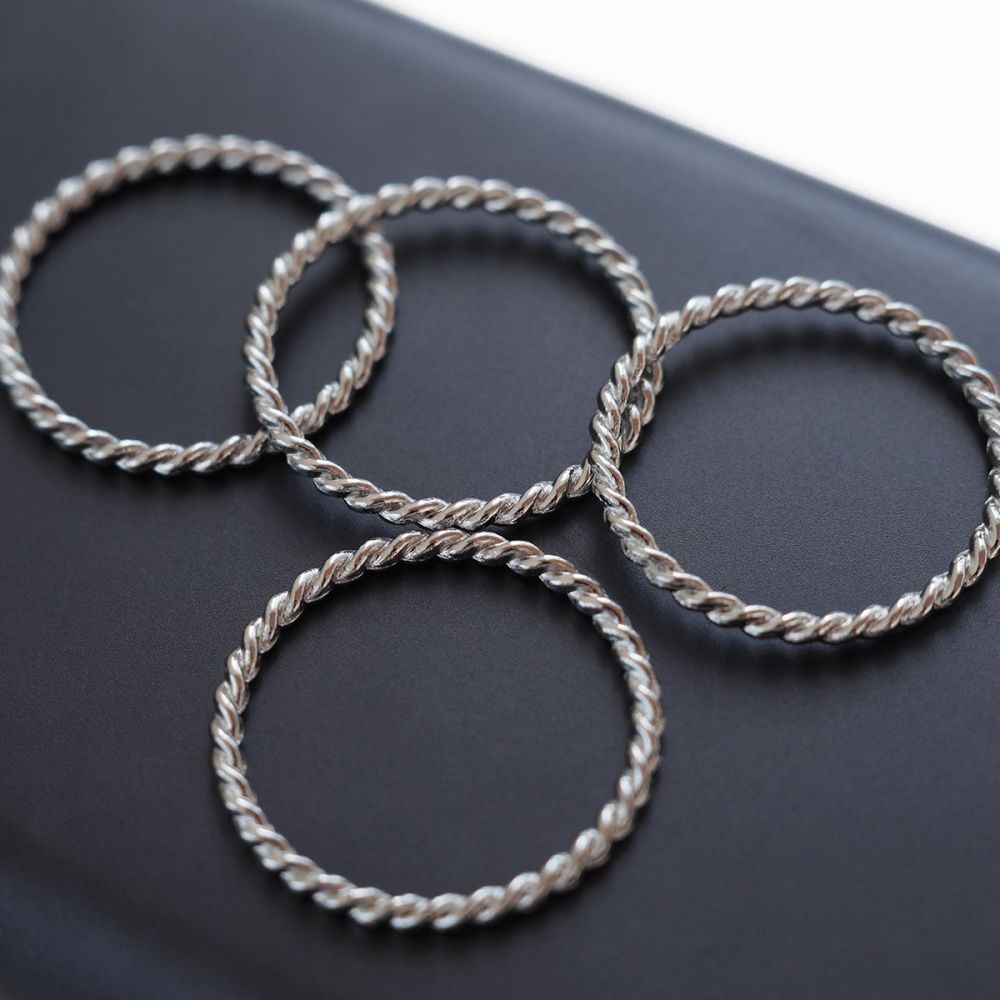 колечко неразъемное, витое, цвет платина, 25x2 мм