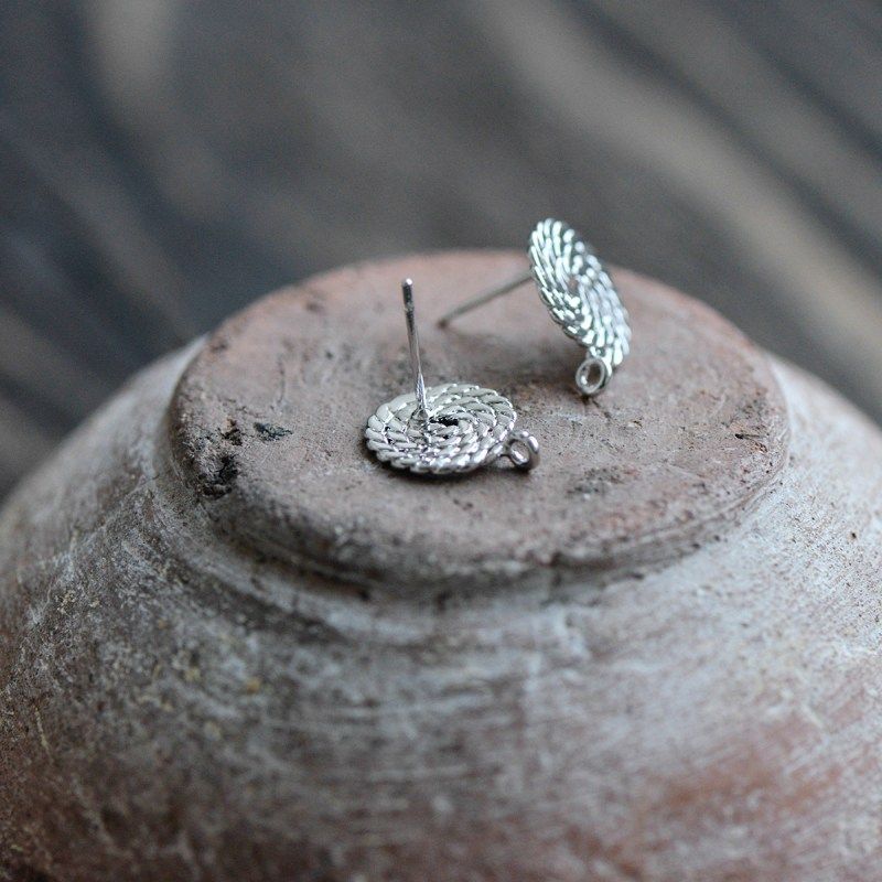 пуссеты "аида", покрытие платиной, 15x12 мм