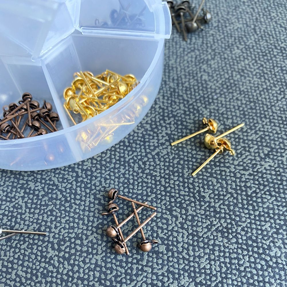 набор пуссеты с застежками в органайзере