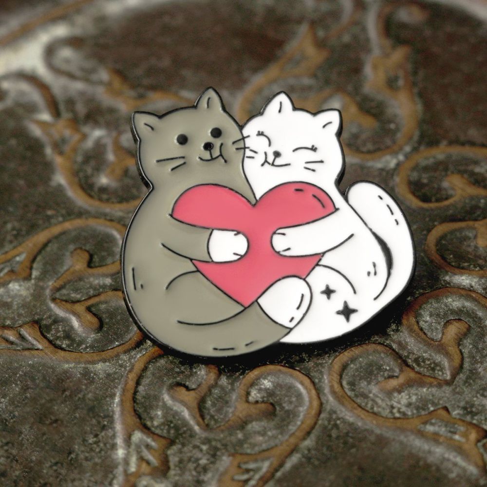 значок металл "кошачьи объятья", эмаль, цвет серый/белый, 30х30 мм