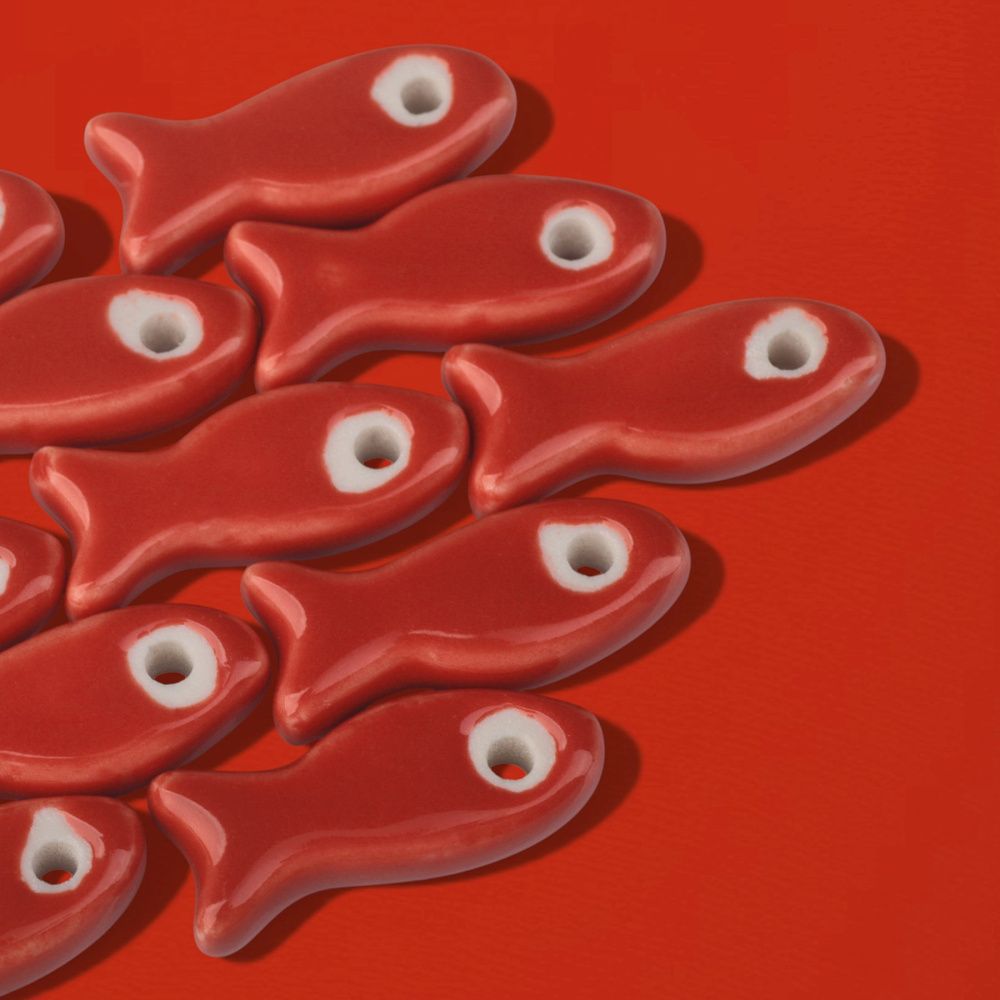 бусина, керамика "рыба", цвет красный, 24-25x10x6 мм