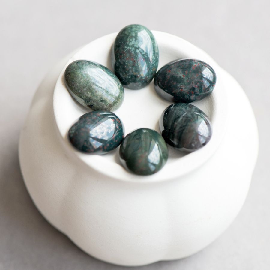 кабошон агат овальный, цвет зеленый темный, 18x13x5 мм