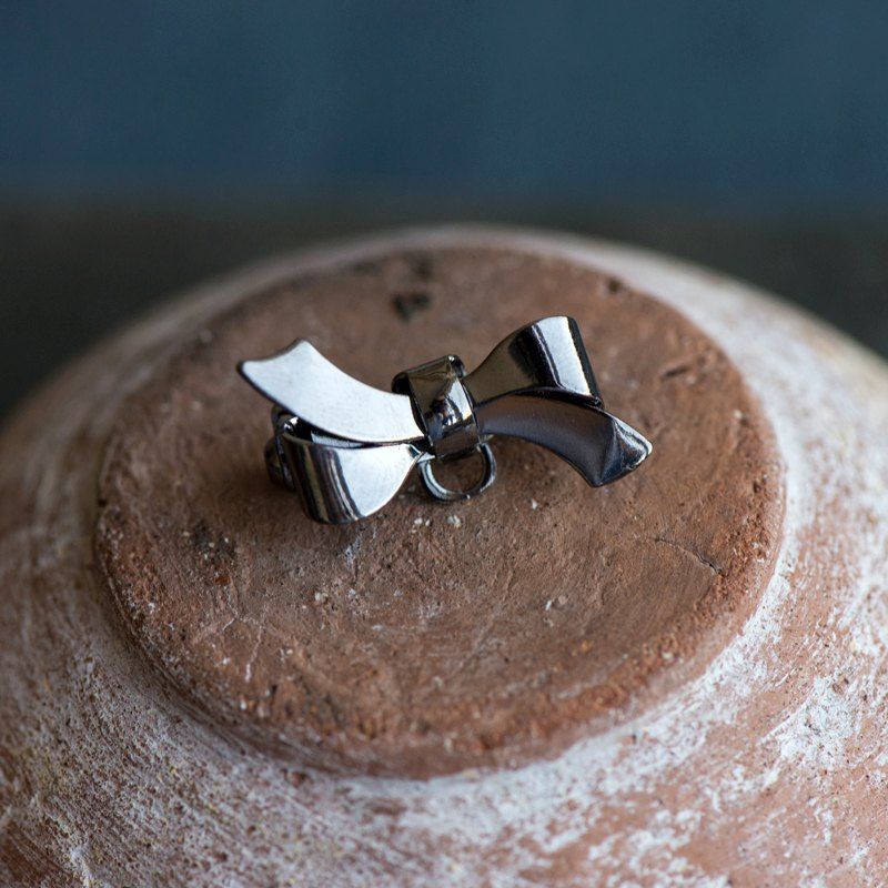 основа для броши "бантик", цвет черный, 27х18 мм