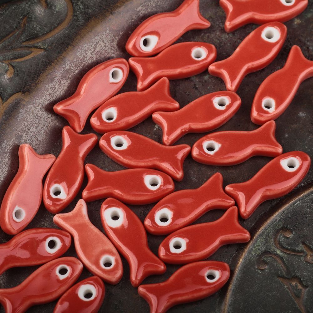 бусина, керамика "рыба", цвет красный, 24-25x10x6 мм