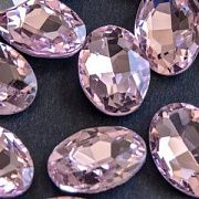 Кабошон стекло Кристалл, овальный, цвет Lt.Pink, 18х13 мм