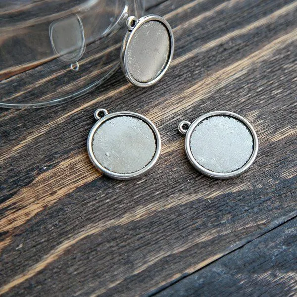 сеттинг круглый "слайс", цвет античное серебро, 29х25х2 мм