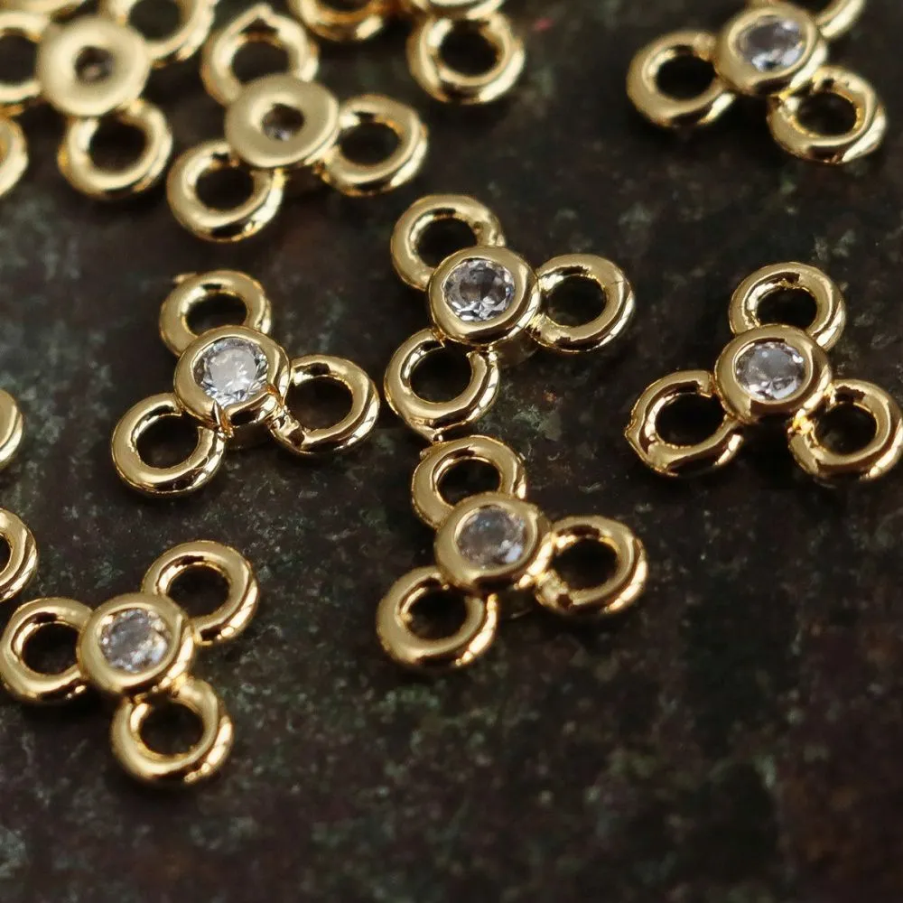 коннектор "трио", позолота/циркон, 6.5x7x2 мм