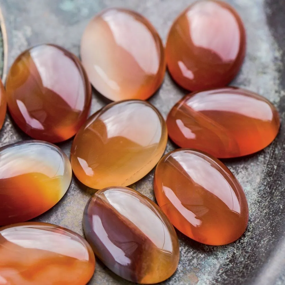 кабошон карнелиан овальный, цвет красно-коричневый, 25x18x5-7 мм