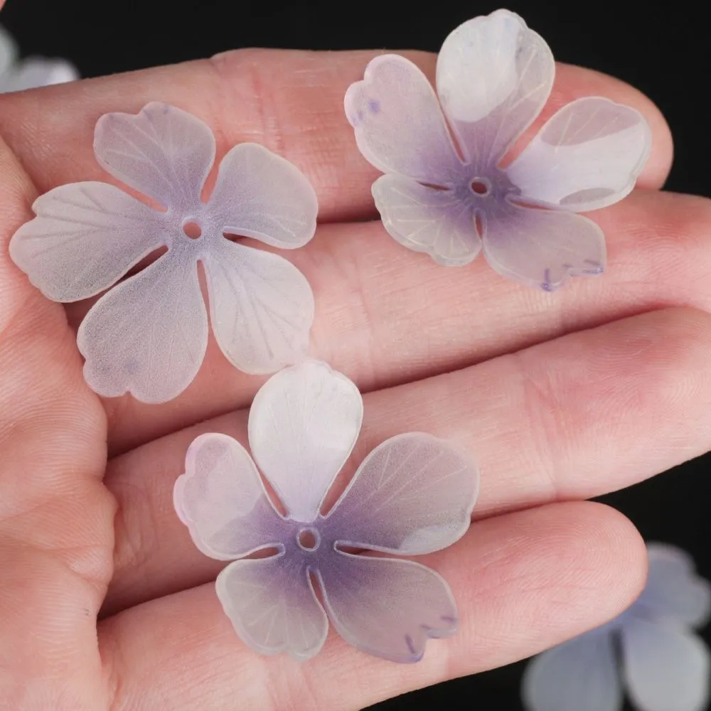 бусина, акрил "цветок сливы", цвет белый/сиреневый, 28x28x8-10 мм